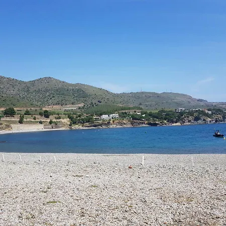 Mon Repos * קולרה